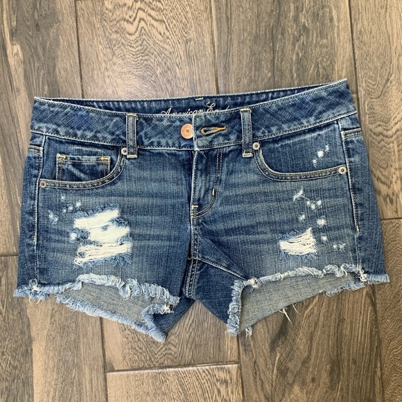 AMERICAN EAGLE Distressed Shorts - Picture 2 of 5